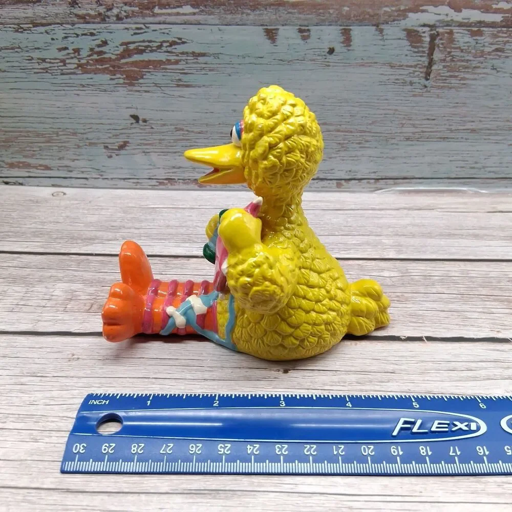 Vintage 1994 Sesame Street Big Bird Ceramic Figure Flying Kite Enesco Jim Henson